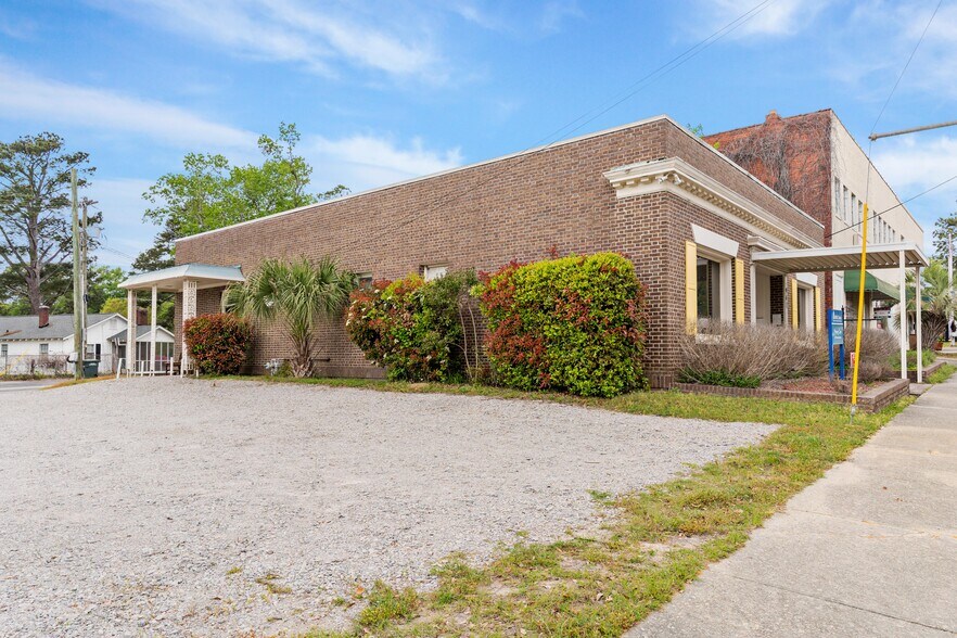 More Photos Of 941 Summers Ave, Orangeburg Medical For Sale