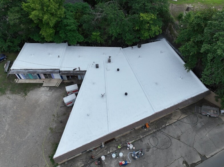 Primary Photo Of 514 E Grand Ave, Hot Springs Storefront Retail Office For Lease