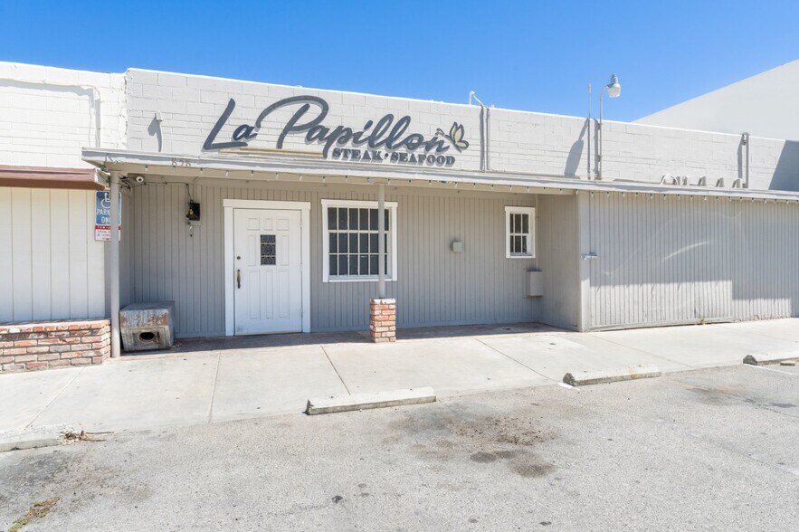 More Photos Of 858 W Lancaster Blvd, Lancaster Restaurant For Sale