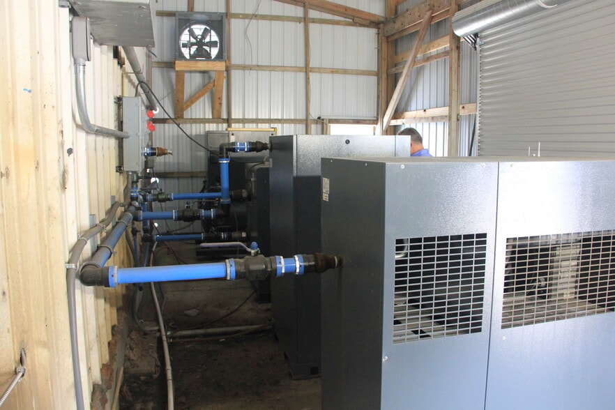 More Photos Of 5890 I 10 Industrial Pkwy W, Theodore Manufacturing For Sale