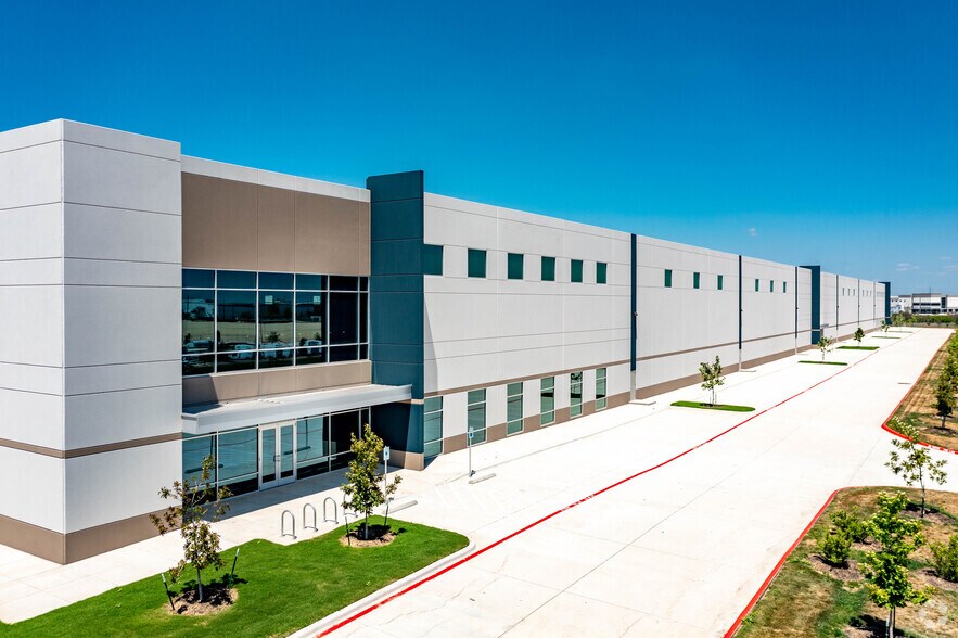 More Photos Of 1727 Cornerway Blvd, San Antonio Unknown For Lease