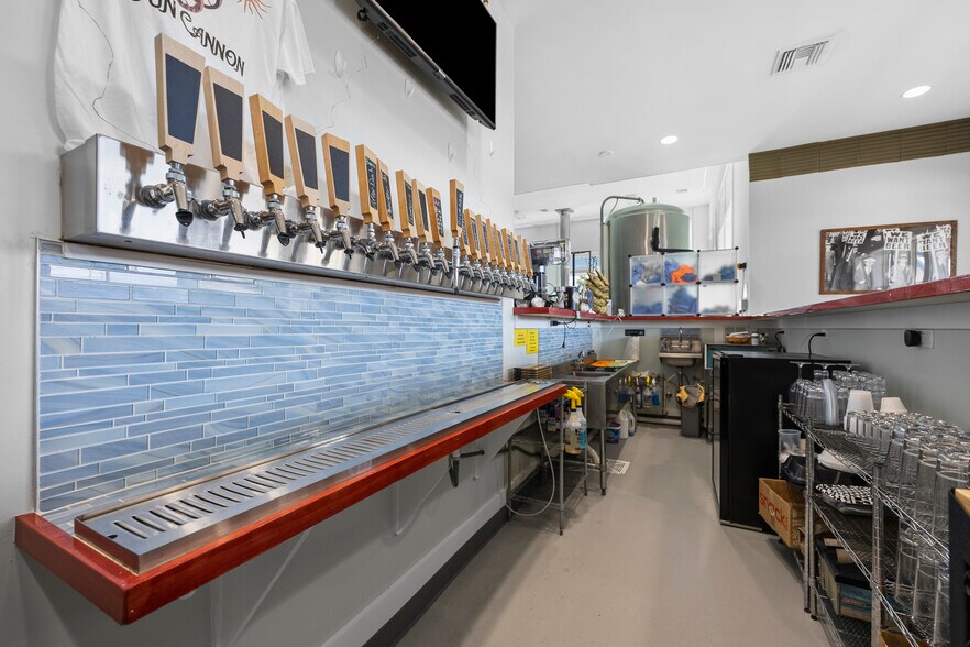 More Photos Of 691 A1A Beach Blvd, Saint Augustine Restaurant For Sale