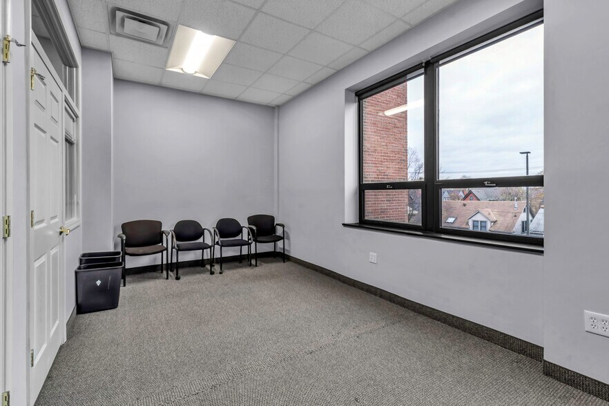 More Photos Of 1083 Delaware Ave, Buffalo Medical For Lease