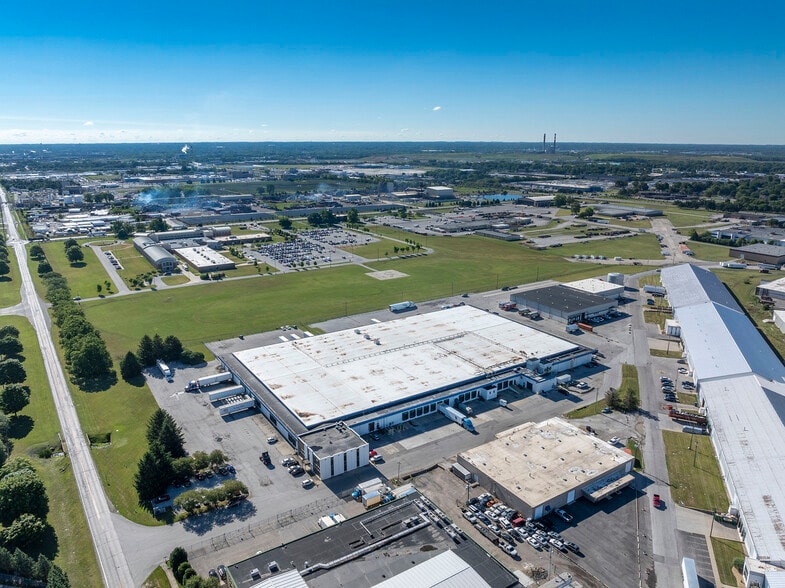 More Photos Of 4001 W Minnesota St, Indianapolis Refrigeration Cold Storage For Lease
