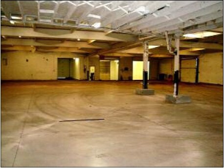 More Photos Of 10 Woodward St, Rochester Manufacturing For Lease