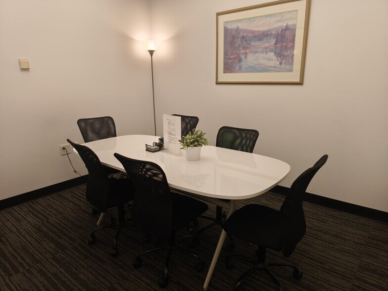 More Photos Of 299 S Main St, Salt Lake City Coworking Space