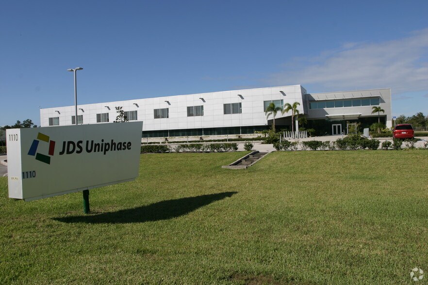 More Photos Of 1110 W Hibiscus Ave, Melbourne Flex For Lease