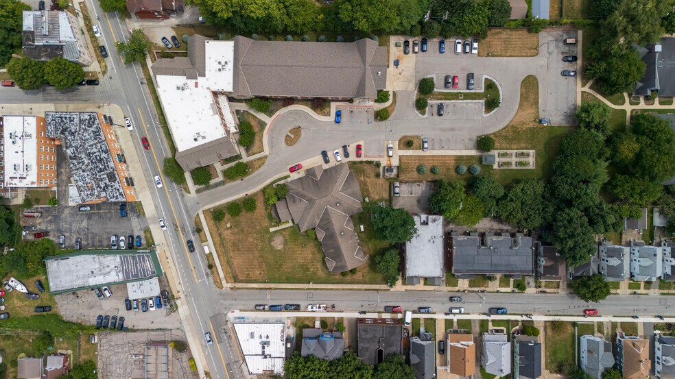 More Photos Of 8315 Detroit Ave, Cleveland Medical For Sale