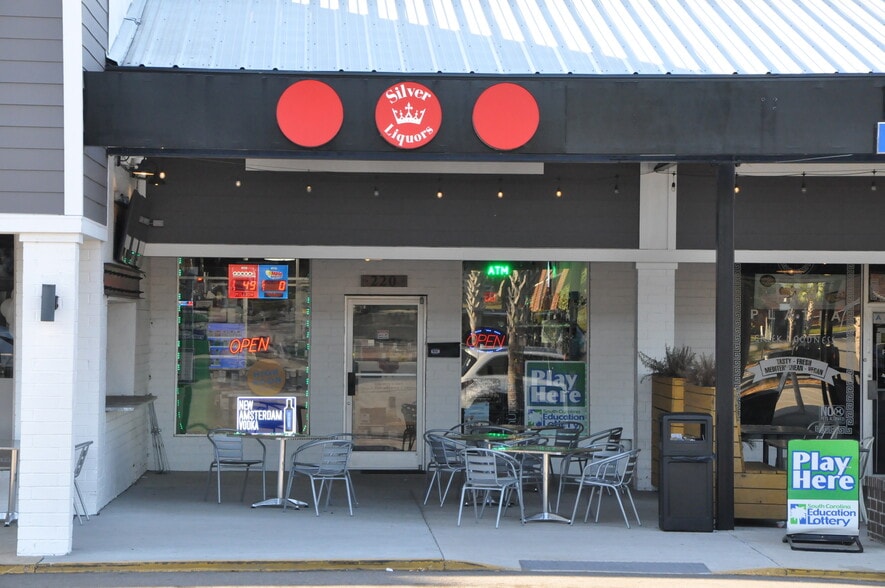More Photos Of 5060 Dorchester Rd, North Charleston General Retail For Sale