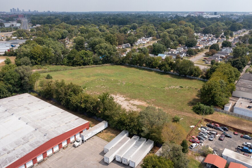 More Photos Of 3511 7th Street Rd, Louisville Land For Sale