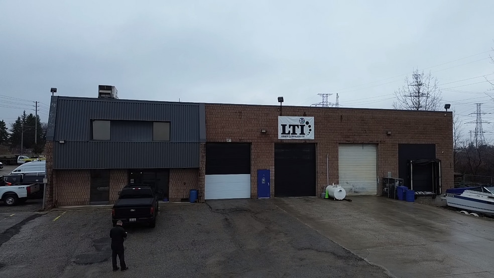 More Photos Of 36 Micro Crt, London Industrial For Lease