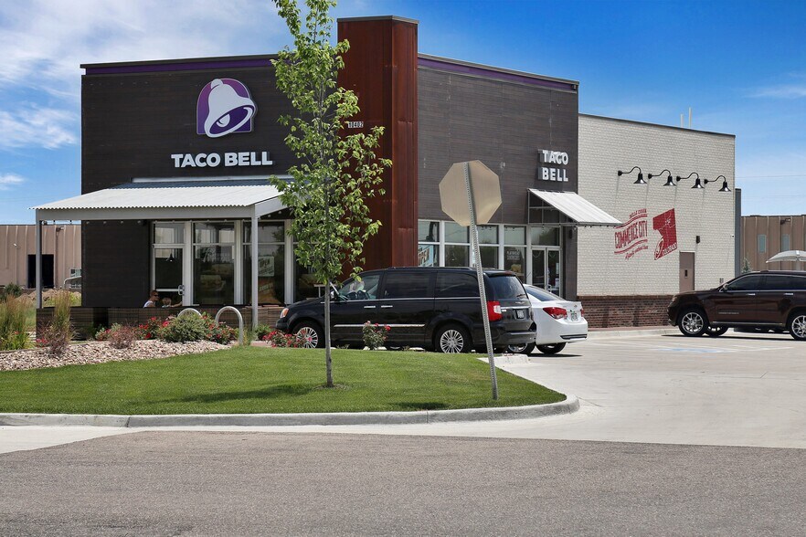 More Photos Of 10754 Belle Creek Blvd, Henderson Apartments For Lease