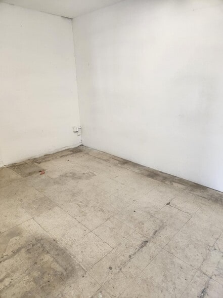 More Photos Of 4222 E Cesar E Chavez Ave, Los Angeles Storefront For Lease