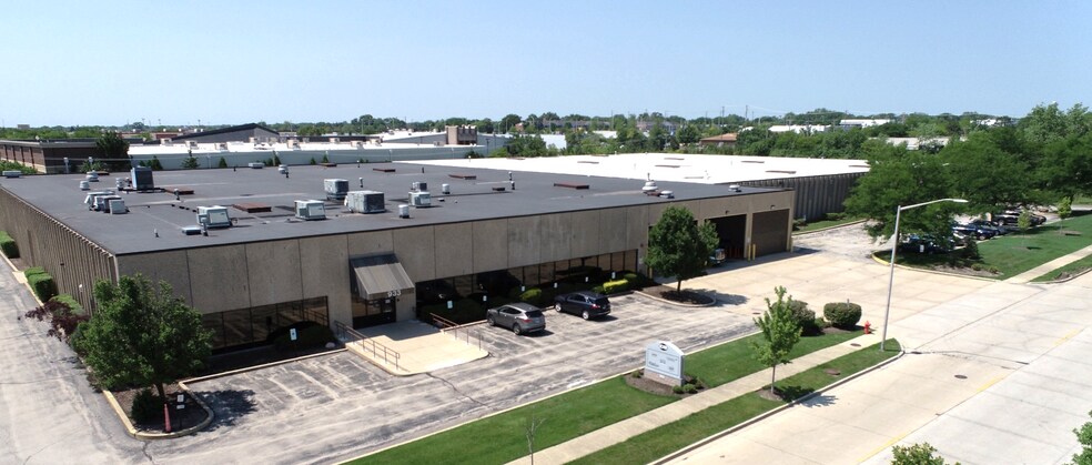 More Photos Of 933 E Remington Rd, Schaumburg Warehouse For Lease