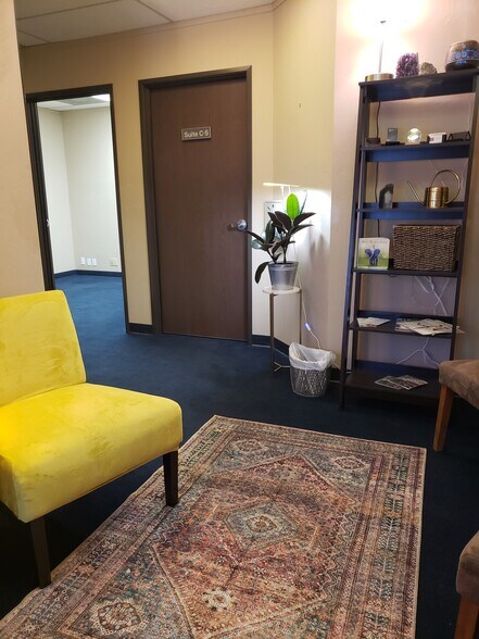 More Photos Of 9712 Fair Oaks Blvd, Fair Oaks Office For Lease