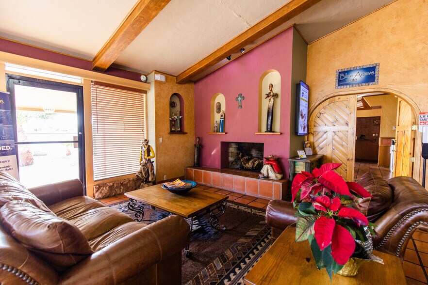 More Photos Of 1765 S Main St, Las Cruces Hotel For Sale