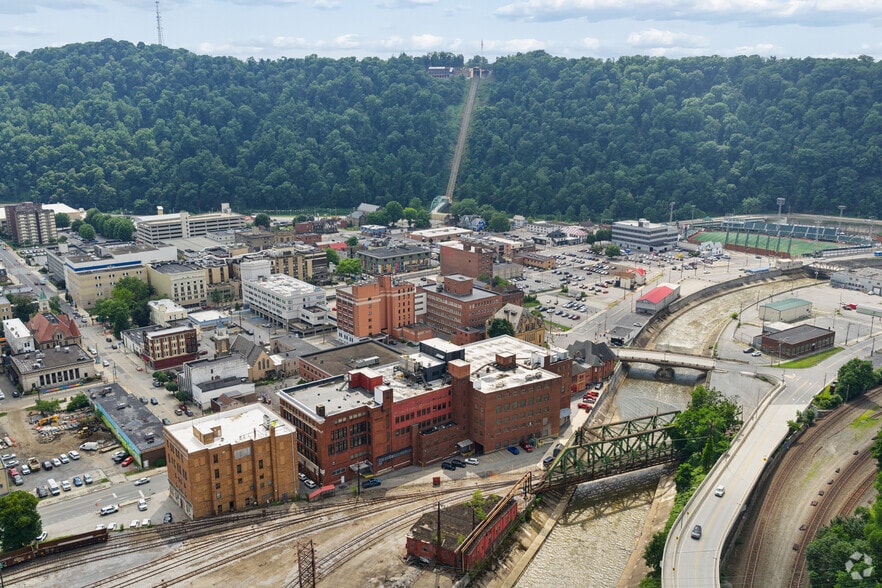 More Photos Of 319 Washington St, Johnstown Office For Sale