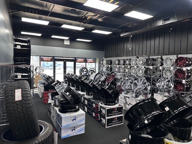 More Photos Of 1560 Fairfield Dr, Pensacola Auto Repair For Sale