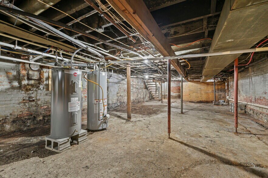 More Photos Of 201 Main St, Beech Grove Storefront Retail Residential For Sale