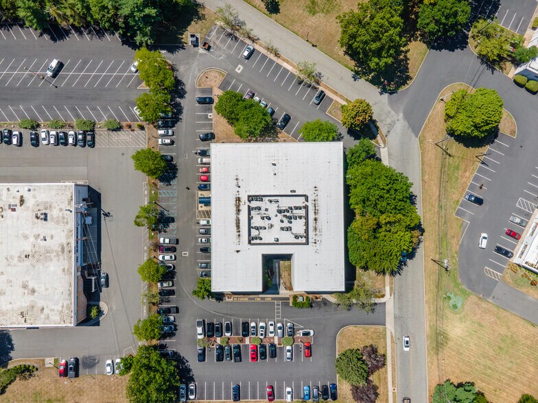 More Photos Of 401 Hamburg Turnpike, Wayne Medical For Sale