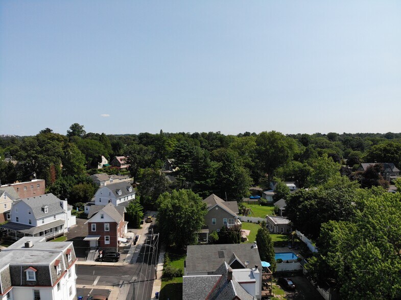 More Photos Of 815 Greenwood Ave, Jenkintown Medical For Sale