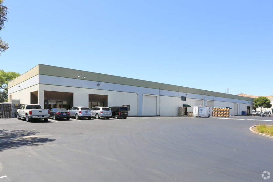 Primary Photo Of 495 Edison Ct, Fairfield Warehouse For Lease