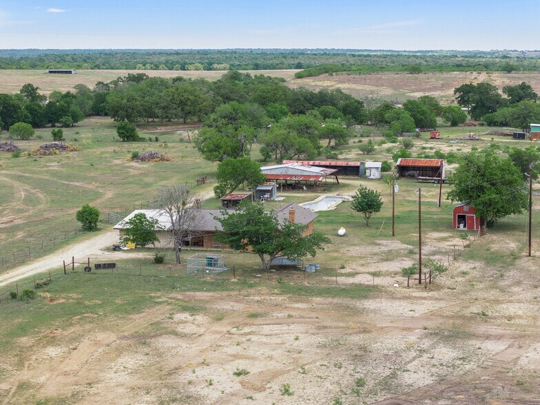 More Photos Of 9765 State Park Rd, Lockhart Land For Sale