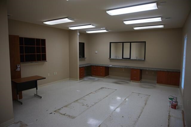 More Photos Of 249A W Church St, Lexington Medical For Sale