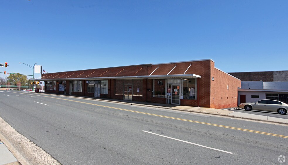 Primary Photo Of 300-312 E Jefferson St, Monroe Storefront Retail Office For Lease