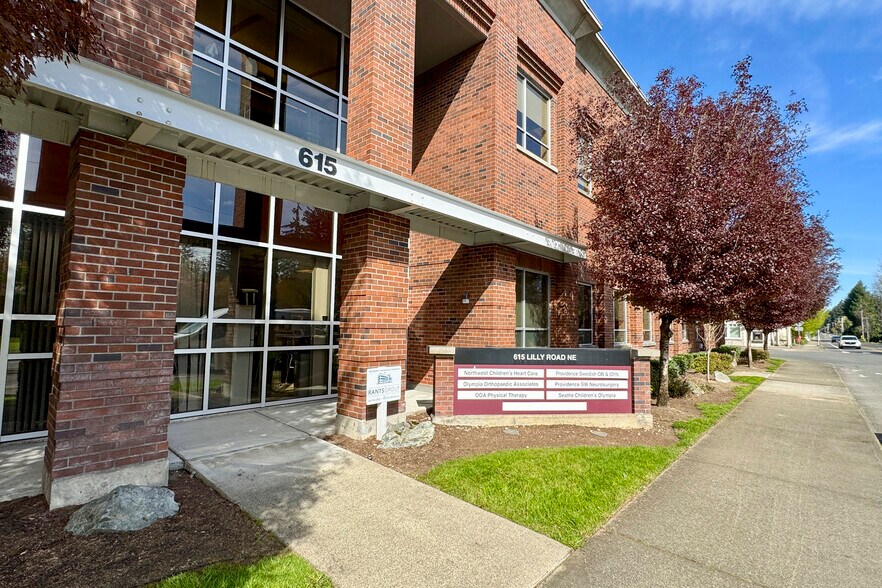 More Photos Of 615 Lilly Rd NE, Olympia Medical For Lease