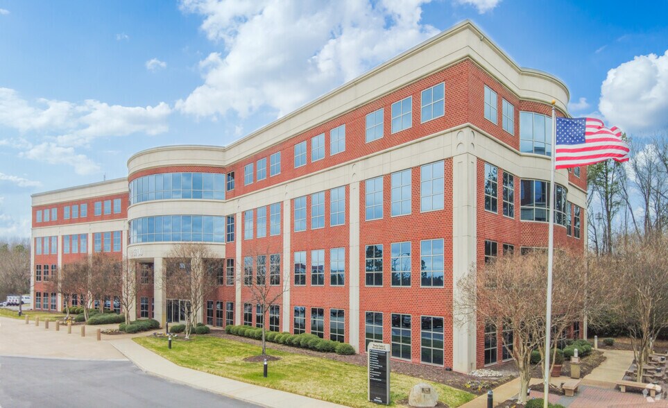 More Photos Of 5700 Lake Wright Dr, Norfolk Unknown For Lease