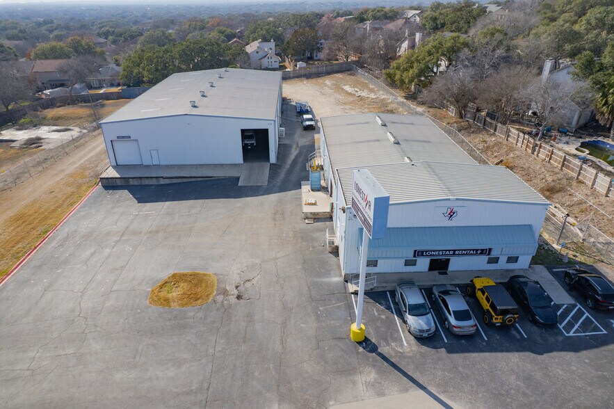 More Photos Of 15279 Bulverde Rd, San Antonio Warehouse For Sale