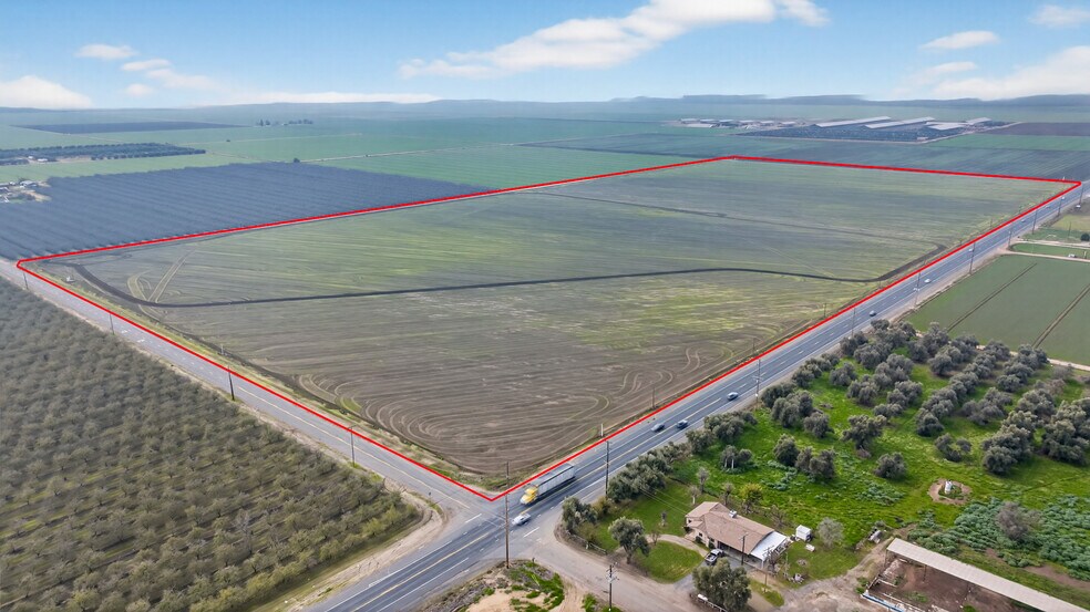 More Photos Of 23388 Road 180, Lindsay Land For Sale