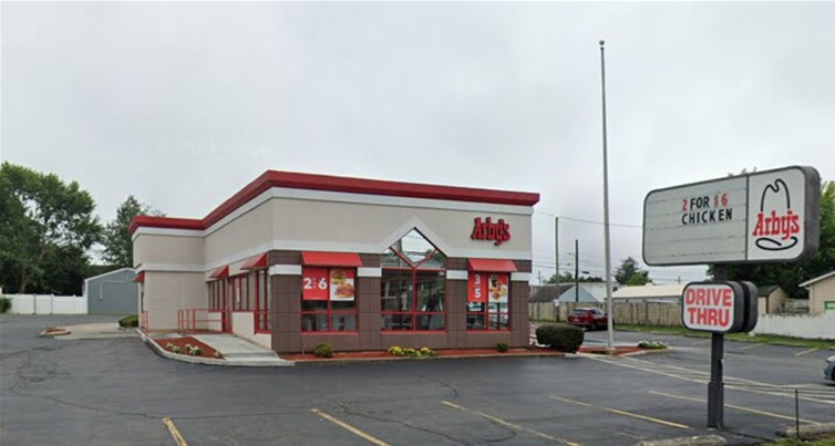 Primary Photo Of 618 Chester Pike, Norwood Fast Food For Sale
