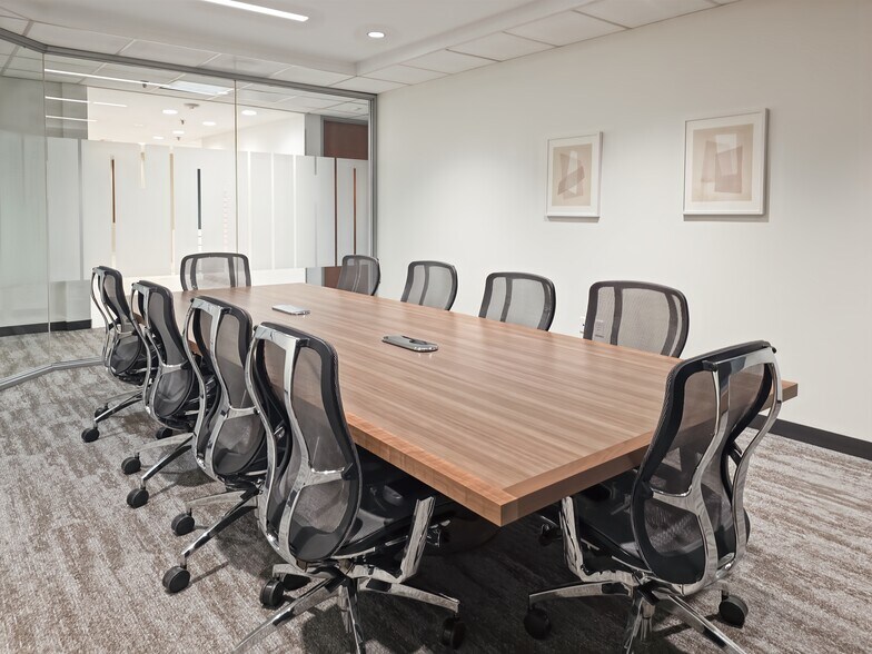 More Photos Of 4514 Cole Ave, Dallas Coworking Space