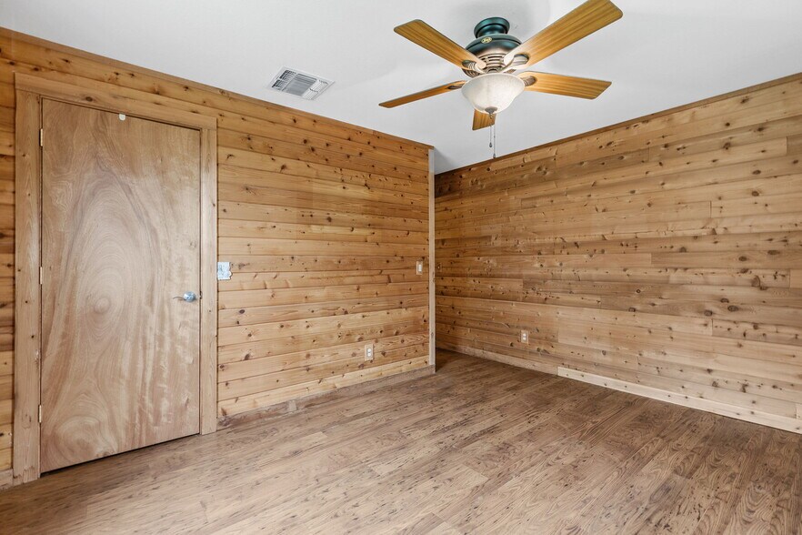 More Photos Of 51 County Road 436, Thrall Land For Sale