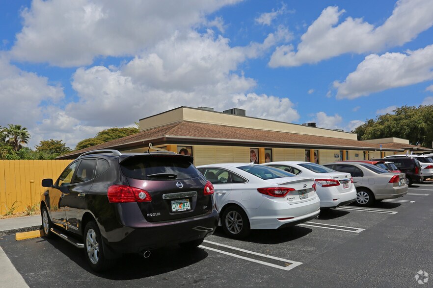 More Photos Of 9260-9290 Hammocks Blvd, Miami Daycare Center For Lease