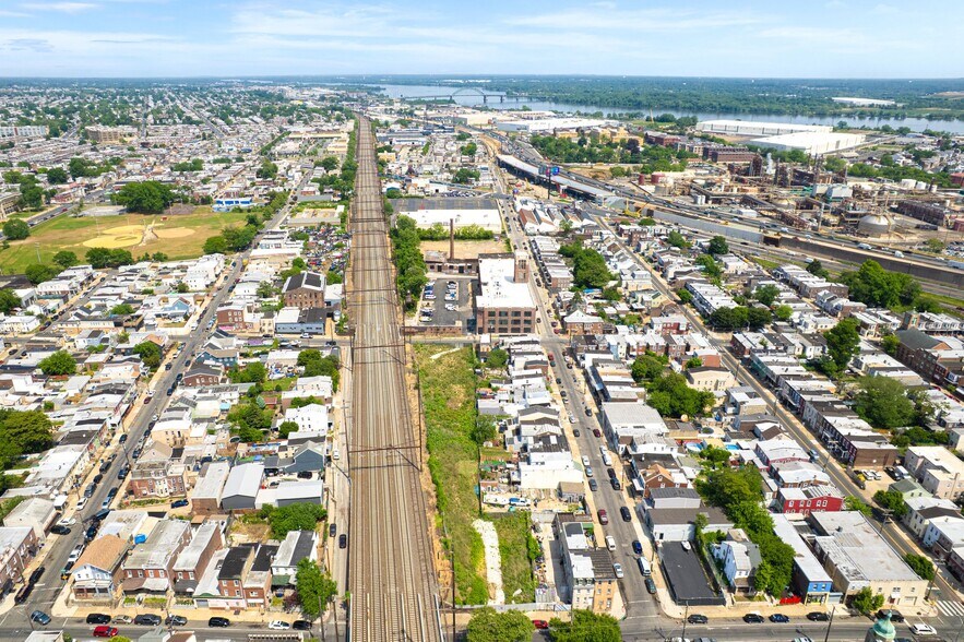 More Photos Of 2201-2203 Orthodox St, Philadelphia Land For Lease