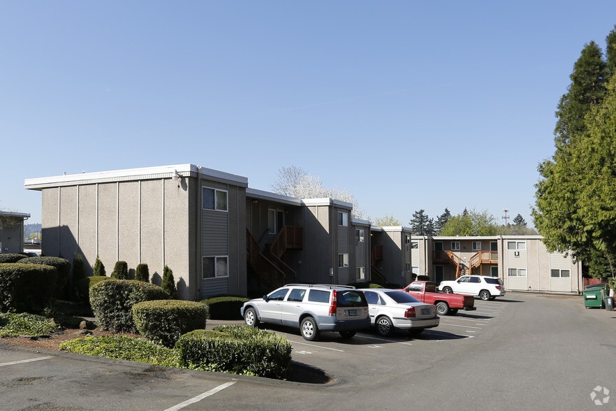 More Photos Of 13455 SE Oatfield Rd, Milwaukie Apartments For Sale