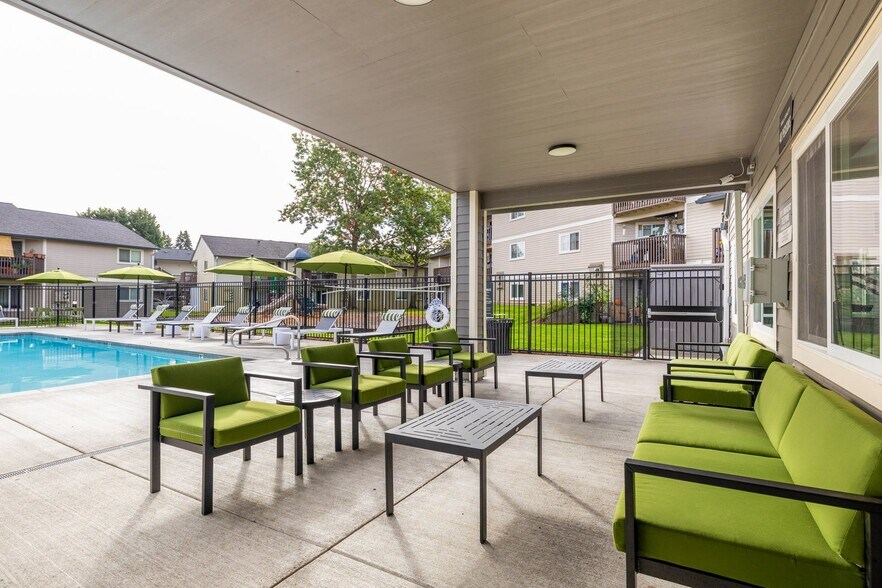 More Photos Of 2231 NE Bridgecreek Ave, Vancouver Apartments For Sale
