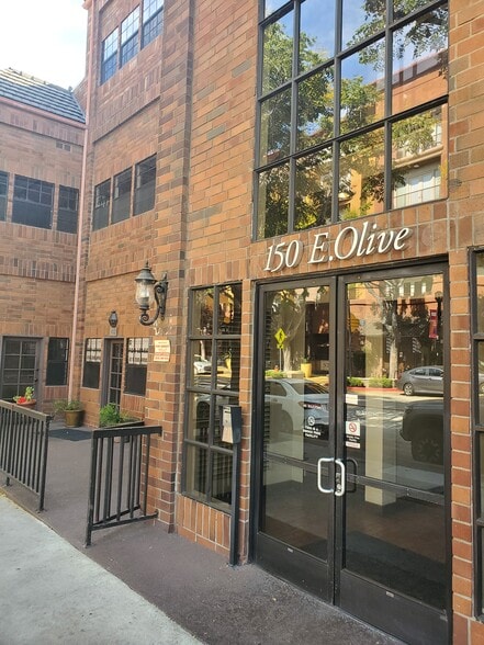 More Photos Of 150 E Olive Ave, Burbank Office For Lease