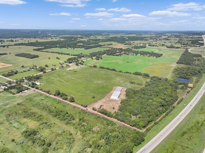 More Photos Of US-77, Thackerville Land For Sale