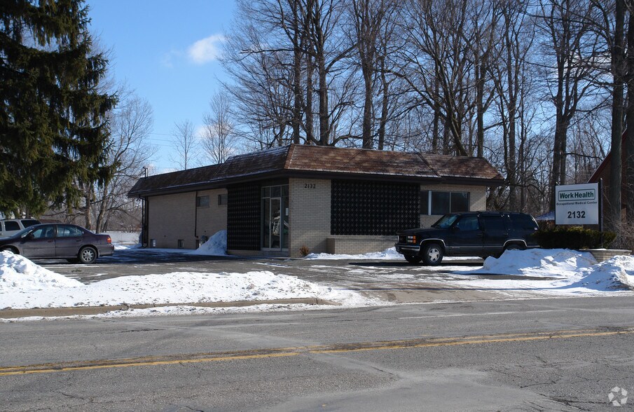 More Photos Of 2132 Cedar St, Holt Office For Sale