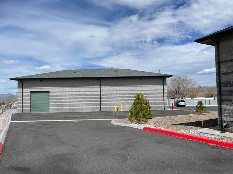 More Photos Of 7910 N Virginia St, Reno Office For Lease