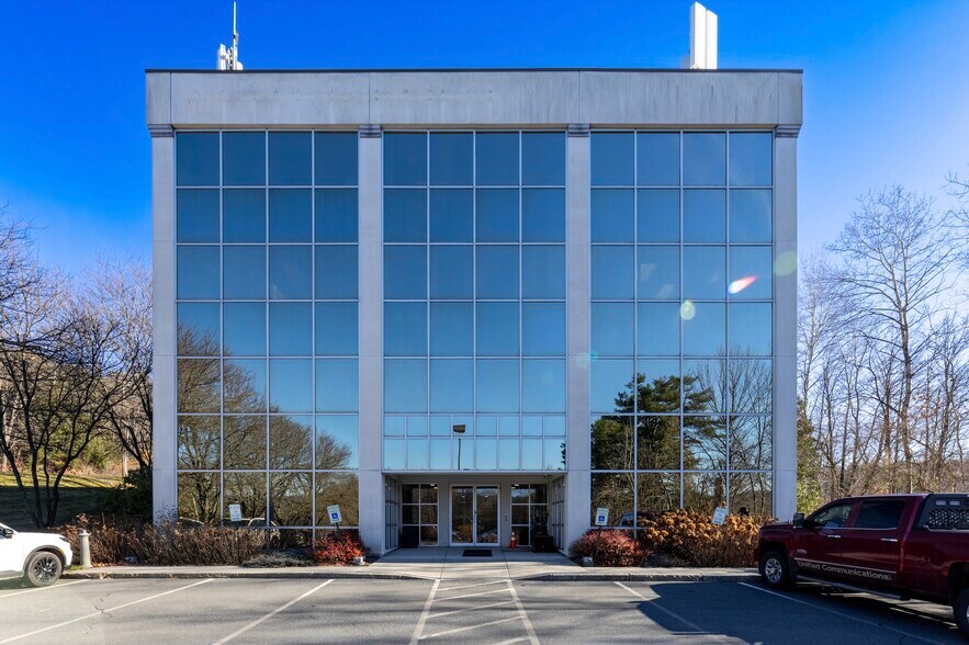 Primary Photo Of 24 Airport Rd, West Lebanon Office For Lease