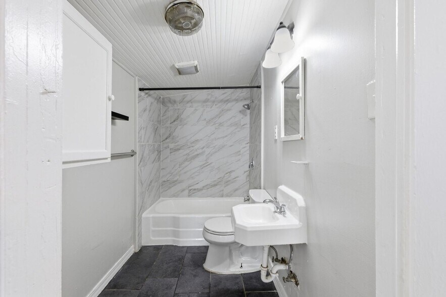 More Photos Of 214 E Huff Ave, San Antonio Apartments For Sale