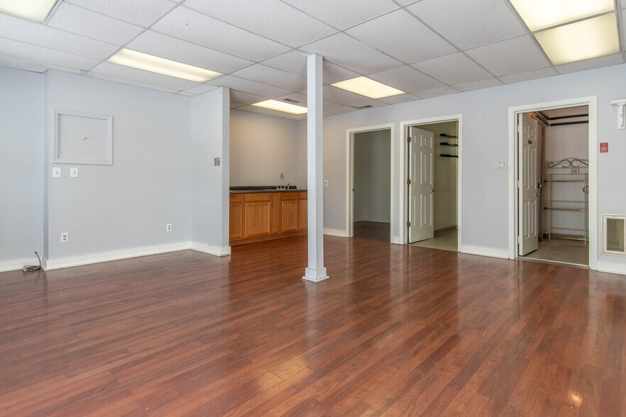 More Photos Of 43748/43752 NY-12 Rt, Alexandria Bay Freestanding For Sale
