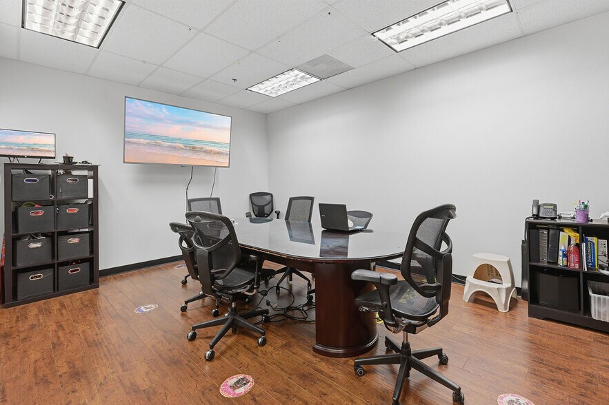More Photos Of 2400 Boswell Rd, Chula Vista Light Manufacturing For Sale