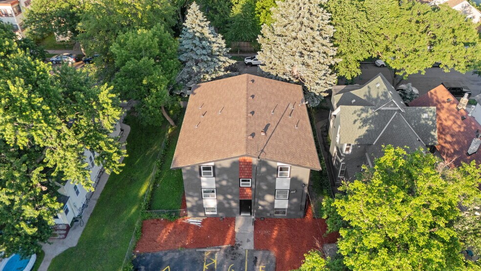 More Photos Of 2528 17th Ave S, Minneapolis Apartments For Sale