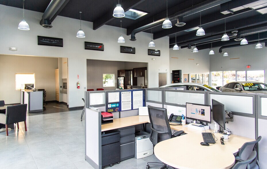 More Photos Of 1221 N H St, Lompoc General Retail For Sale